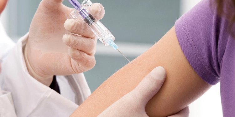6 loại vắc xin chị em cần tiêm trước khi mang thai
