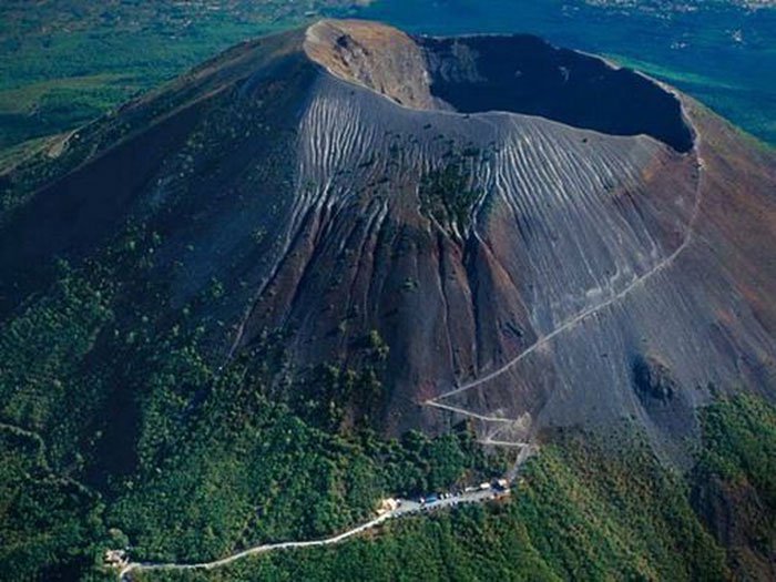 8 núi lửa tiềm ẩn nguy hiểm nhất thế giới