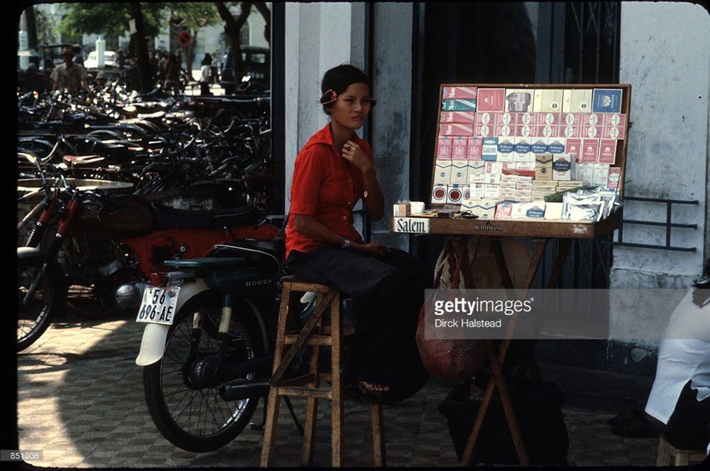 Ảnh độc về vỉa hè ở Việt Nam thập niên 1980 (Phần 1)