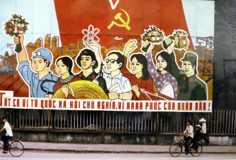 Ảnh độc về vỉa hè ở Việt Nam thập niên 1980 (Phần 2)