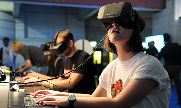 AR và VR khác nhau thế nào?