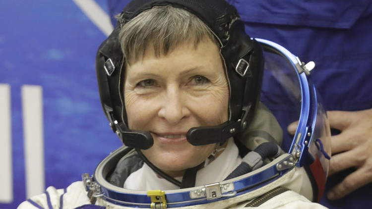 Ba phi hành gia trở về Trái Đất an toàn sau gần 6 tháng trên ISS