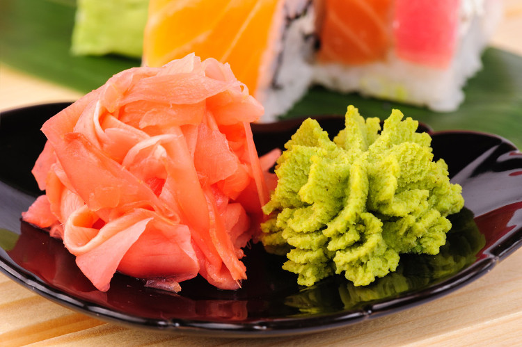 Bạn nghĩ mình đang ăn wasabi xịn với món sushi thần thánh ư? Chưa chắc đâu!