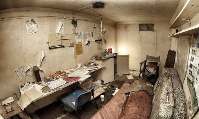 Bên trong hầm trú ẩn của lính tình nguyện cảnh báo hạt nhân Anh