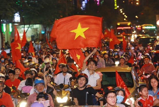 Bí kíp bảo vệ họng để cổ vũ U23 Việt Nam trong trận chung kết lịch sử