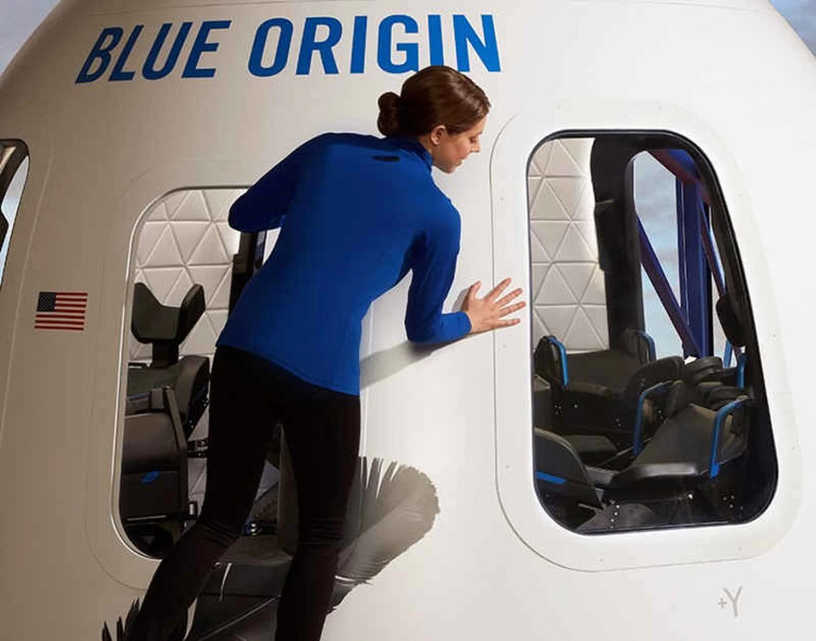 Blue Origin tung ra những hình ảnh đầu tiên về tàu vũ trụ du lịch đầu tiên trên thế giới