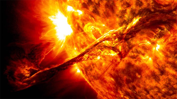 Các nhà khoa học muốn bảo vệ Trái đất khỏi bão Mặt Trời bằng nam châm khổng lồ