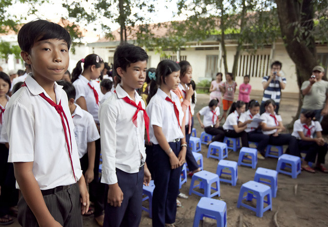 Các nhà nghiên cứu nước ngoài đã tìm ra lý do vì sao học sinh Việt Nam luôn đạt điểm cực cao trong thi cử