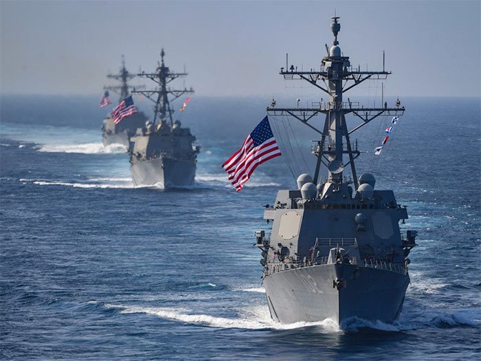 Dàn tàu chiến mặt nước không đối thủ của Hải quân Mỹ