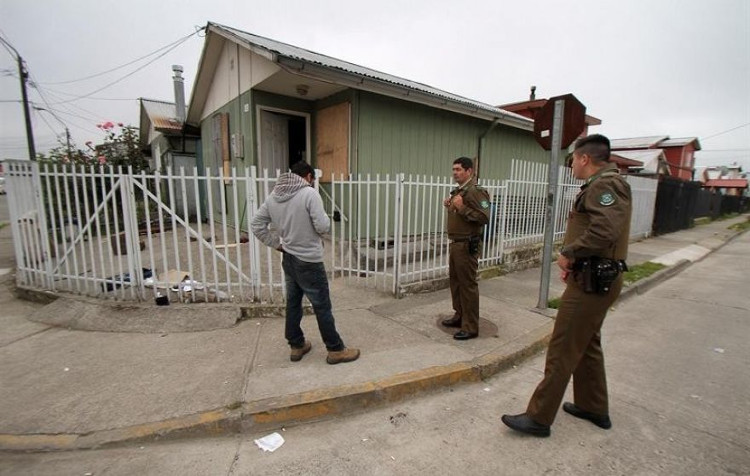 Đồ đạc tự bay và bốc cháy không lý do trong ngôi nhà đáng sợ ở Chile