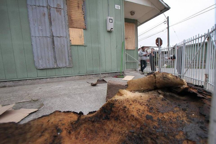Đồ đạc tự bay và bốc cháy không lý do trong ngôi nhà đáng sợ ở Chile