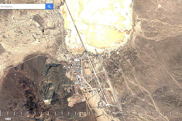 Google Earth tiết lộ bí ẩn căn cứ người ngoài hành tinh Vùng 51 của Mỹ