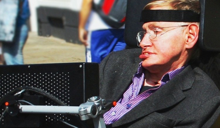 Hack não giáo sư Stephen Hawking