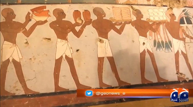 Khai quật lăng mộ Ai Cập 3.500 năm chứa xác ướp