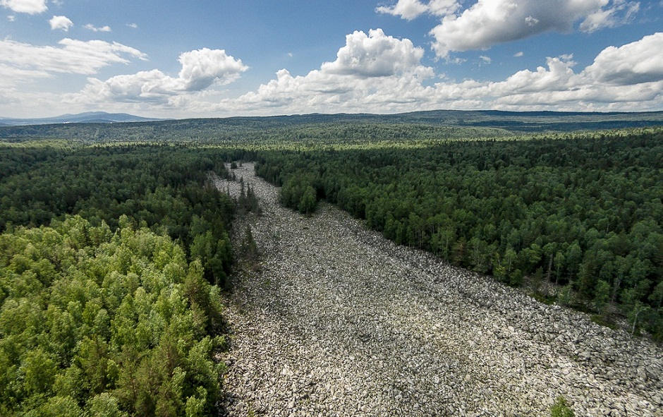 Khám phá dòng sông đá kỳ lạ ở Nga