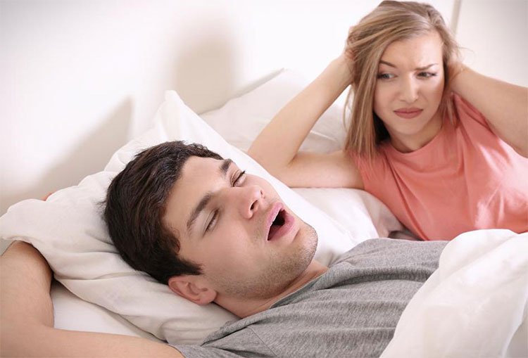Ngủ ngáy có thể là dấu hiệu sớm của sa sút trí tuệ, rối loạn trí nhớ