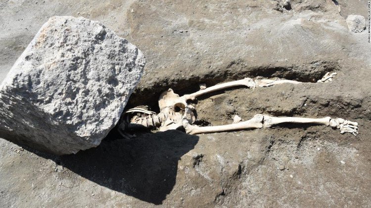 Người đàn ông chết thảm trong thảm họa núi lửa 2.000 năm trước