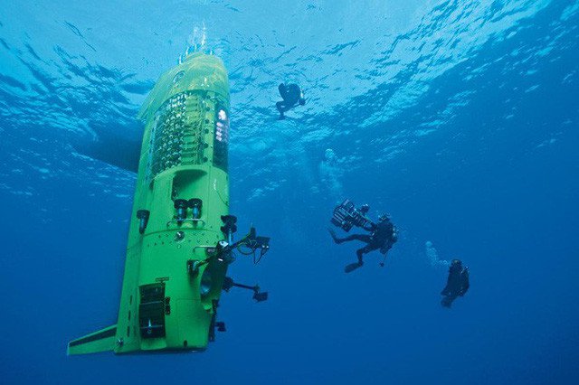 Nhật ký 3 giờ dưới vực Mariana sâu nhất Trái Đất của đạo diễn phim Titanic