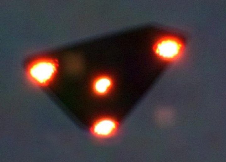 Những bí ẩn UFO trên thế giới từng được radar phát hiện