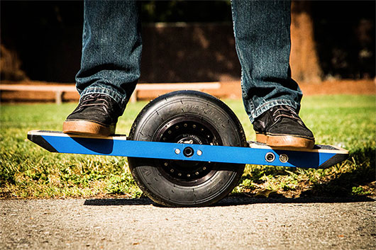 Onewheel - ván trượt 1 bánh tự cân bằng chạy điện
