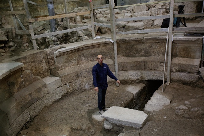 Phát hiện dấu tích nhà hát thời La Mã dưới chân Bức tường Than khóc