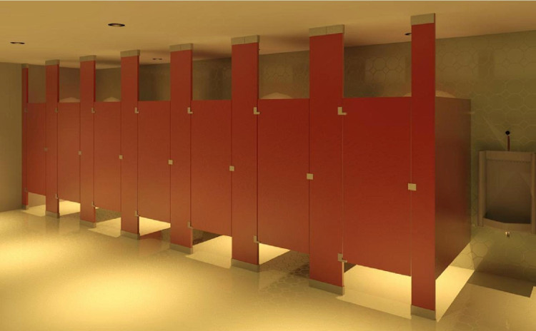 Tại sao cửa buồng toilet công cộng được thiết kế có khoảng trống ở trên và dưới?
