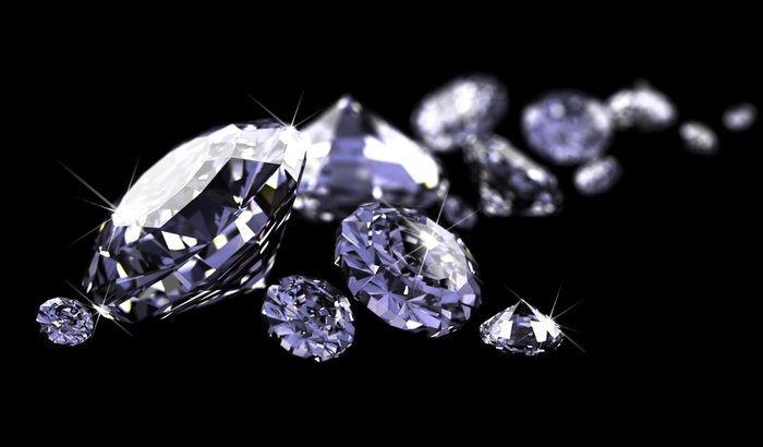 Tại sao kim cương càng lớn càng khó định giá?