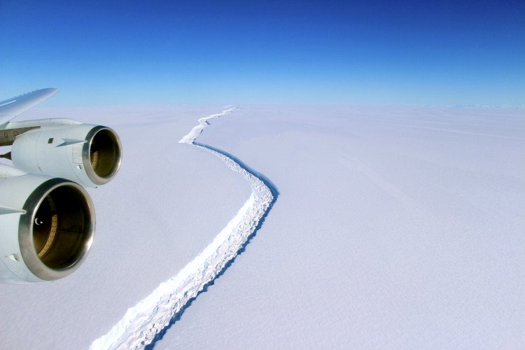 Tảng băng một nghìn tỷ tấn đã tách khỏi Nam Cực