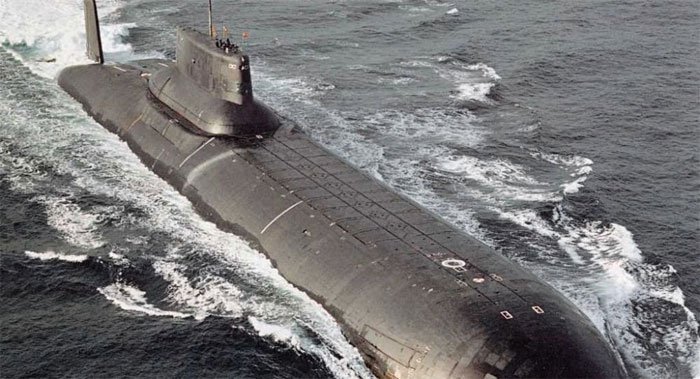 Tàu ngầm quái vật của Nga - Vũ khí đáng sợ chưa từng có
