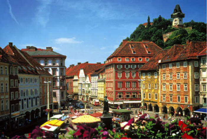 Thành phố Graz và trung tâm lịch sử Scholoss Eggenberg