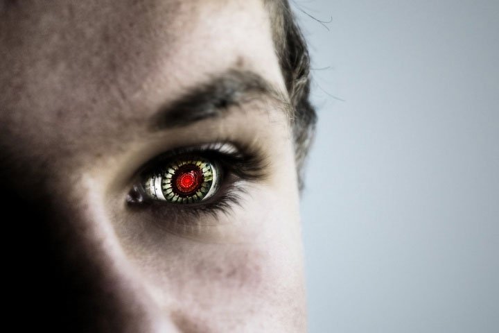 Thế giới lần đầu tiên đưa vào sử dụng robot phẫu thuật ngay trong mắt người