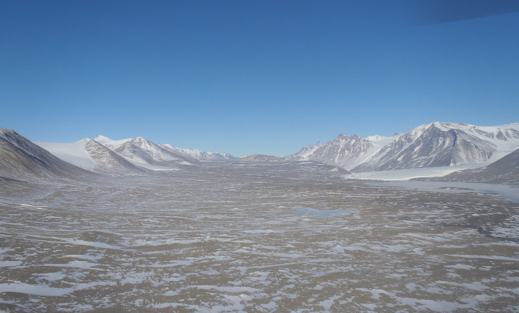 Tin được không hoang mạc khô cằn nhất trên thế giới lại nằm ở Châu Nam Cực