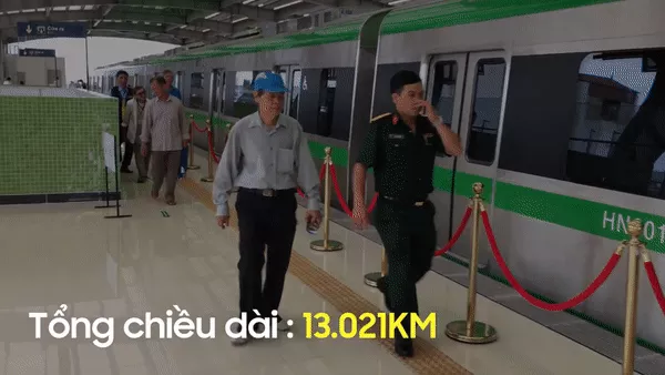 Trải nghiệm thực tế nhà ga đường sắt trên cao đầu tiên ở Việt Nam