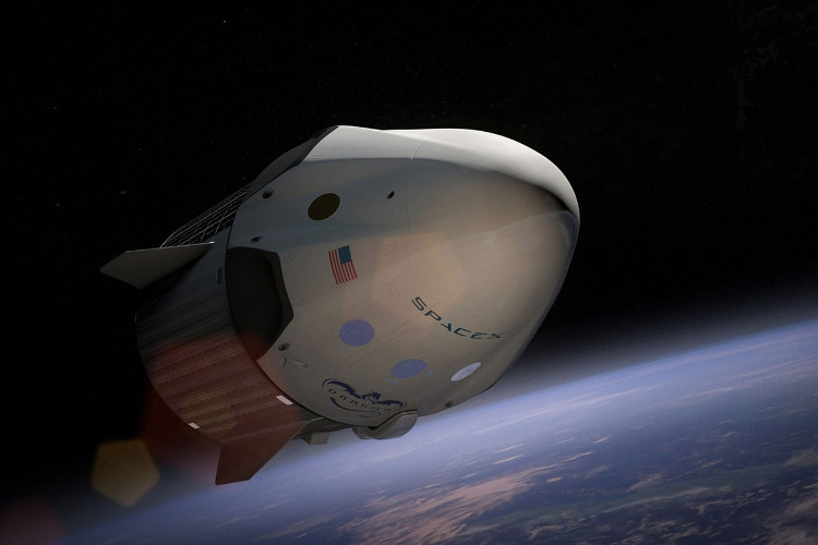 Tỷ phú Elon Musk tham vọng đưa con người trở lại Mặt trăng vào 2018