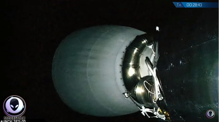 Vật thể bí ẩn khiến đoạn phát buổi phóng tên lửa SpaceX bị cắt