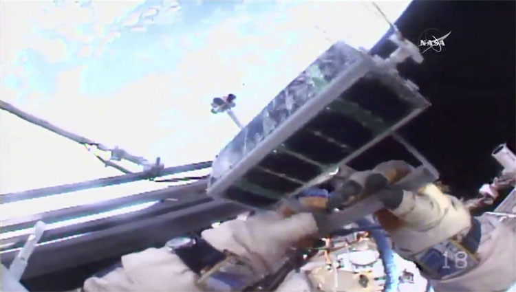 Vệ tinh in 3D đầu tiên trên thế giới đã được phóng đi từ ISS