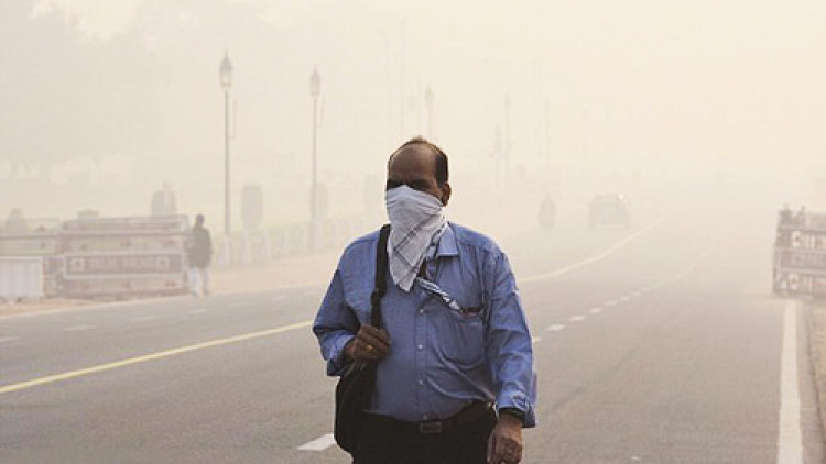 Video: Hít thở ở New Delhi độc hại như hút 50 điếu thuốc lá