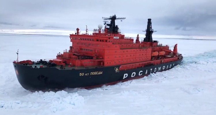Video: Sức mạnh tàu nguyên tử phá băng mạnh nhất thế giới