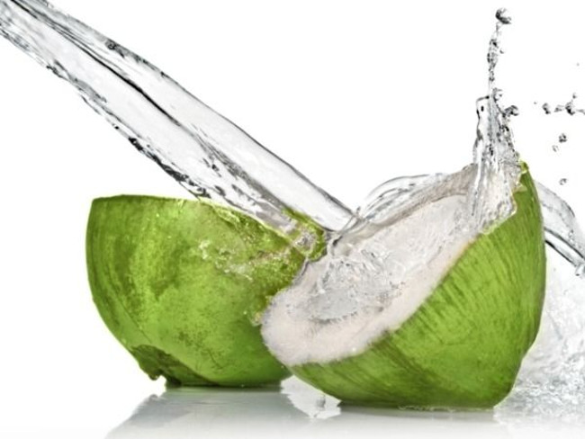11 lý do để uống nước dừa
