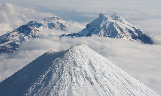 12 ngọn núi lửa khiến thế giới phải dè chừng