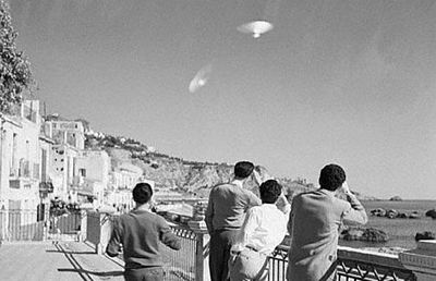 140 năm lịch sử UFO (Phần 1)