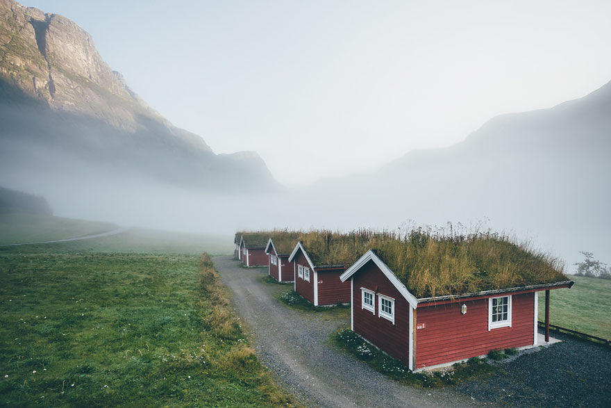 20 mái nhà xanh đẹp như trong truyện cổ tích ở xứ Scandinavi