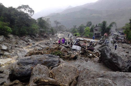 23 người chết, giao thông miền núi phía Bắc tê liệt do mưa lũ