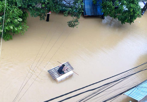 4 người chết 136 nhà tốc mái, Lạng Sơn thành sông