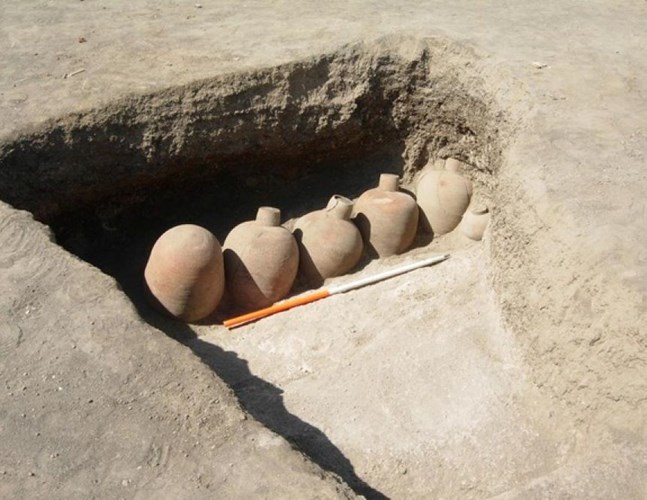 7 cổ vật lạ lùng ẩn mình dưới nghĩa địa sông Nile