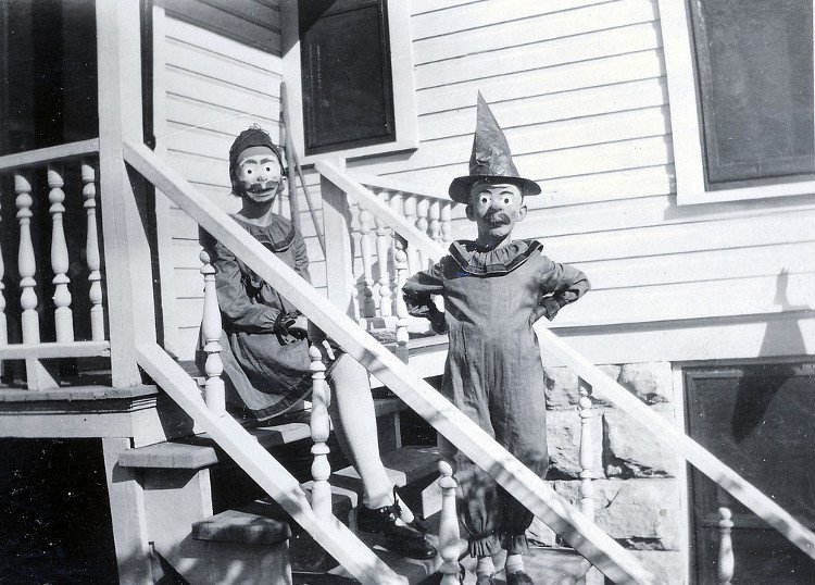 Ảnh cực hiếm: Lễ hội Halloween những năm 1900 - 1920
