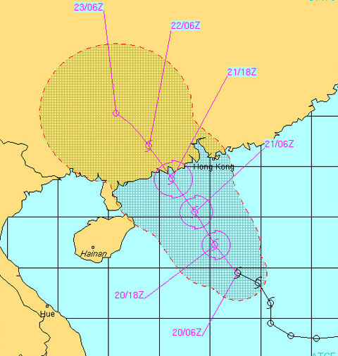 Bão Chanthu đang 'đánh võng' trên biển Đông