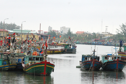 Bão số 1 tấn công Quảng Ninh, Hải Phòng