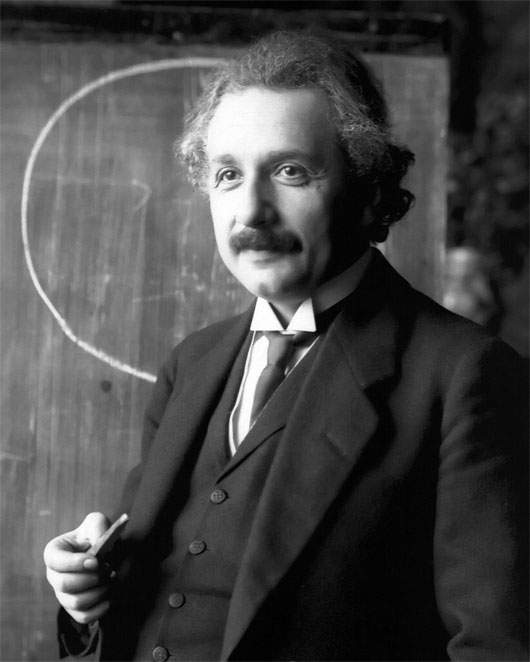 Bí mật về những cuộc tình sóng gió của Albert Einstein