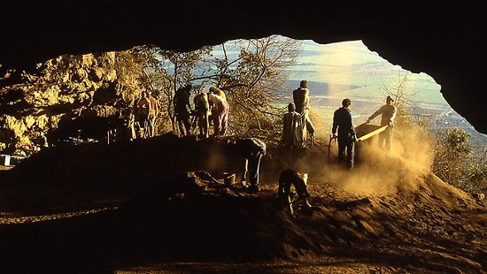 Bộ tộc châu Phi vẫn sống như 44 ngàn năm trước